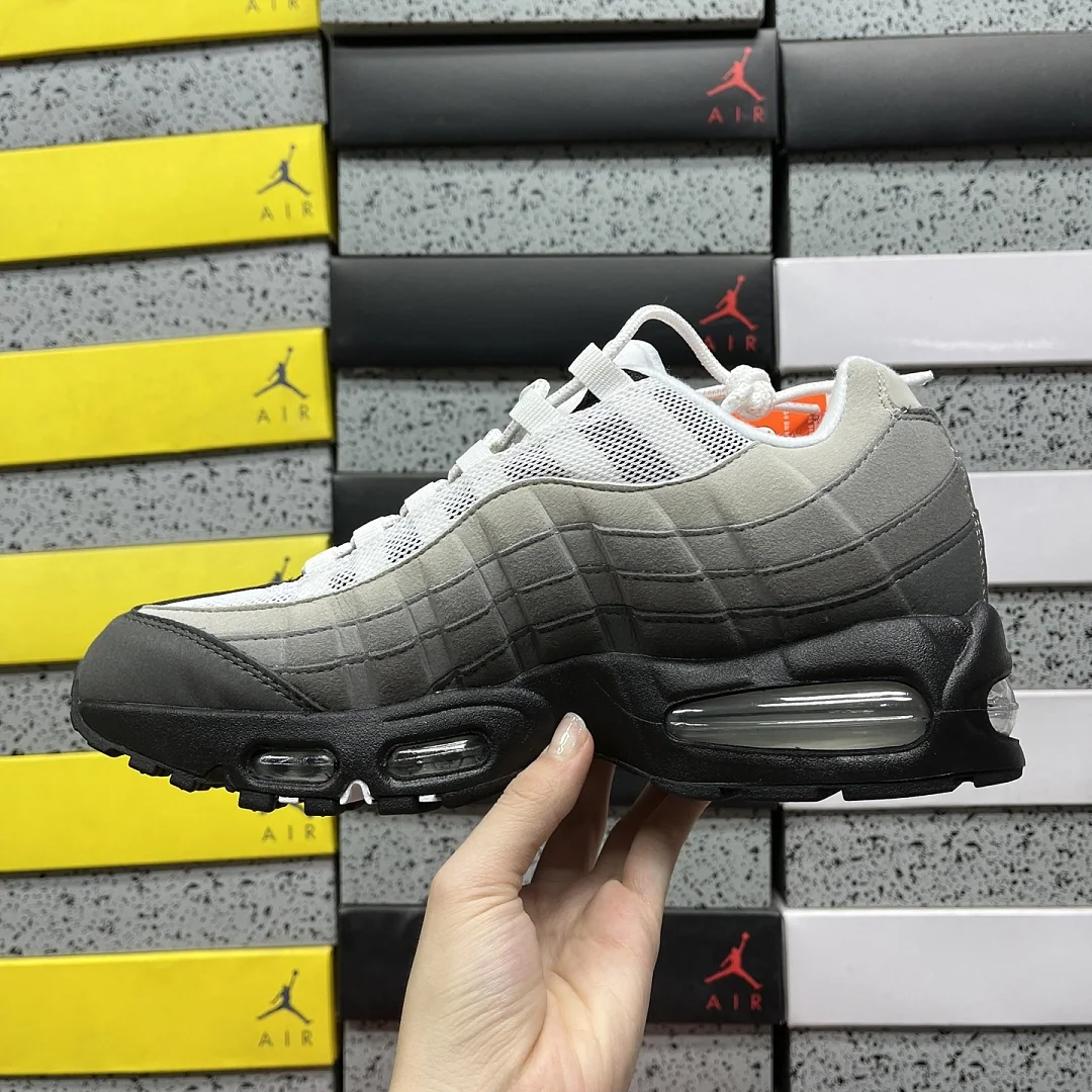 나이키 [WE] 에어 맥스 95 OG HM4740-007 201964 Nike Air Max 95 OG Big Bubble Granite 상세 이미지 9