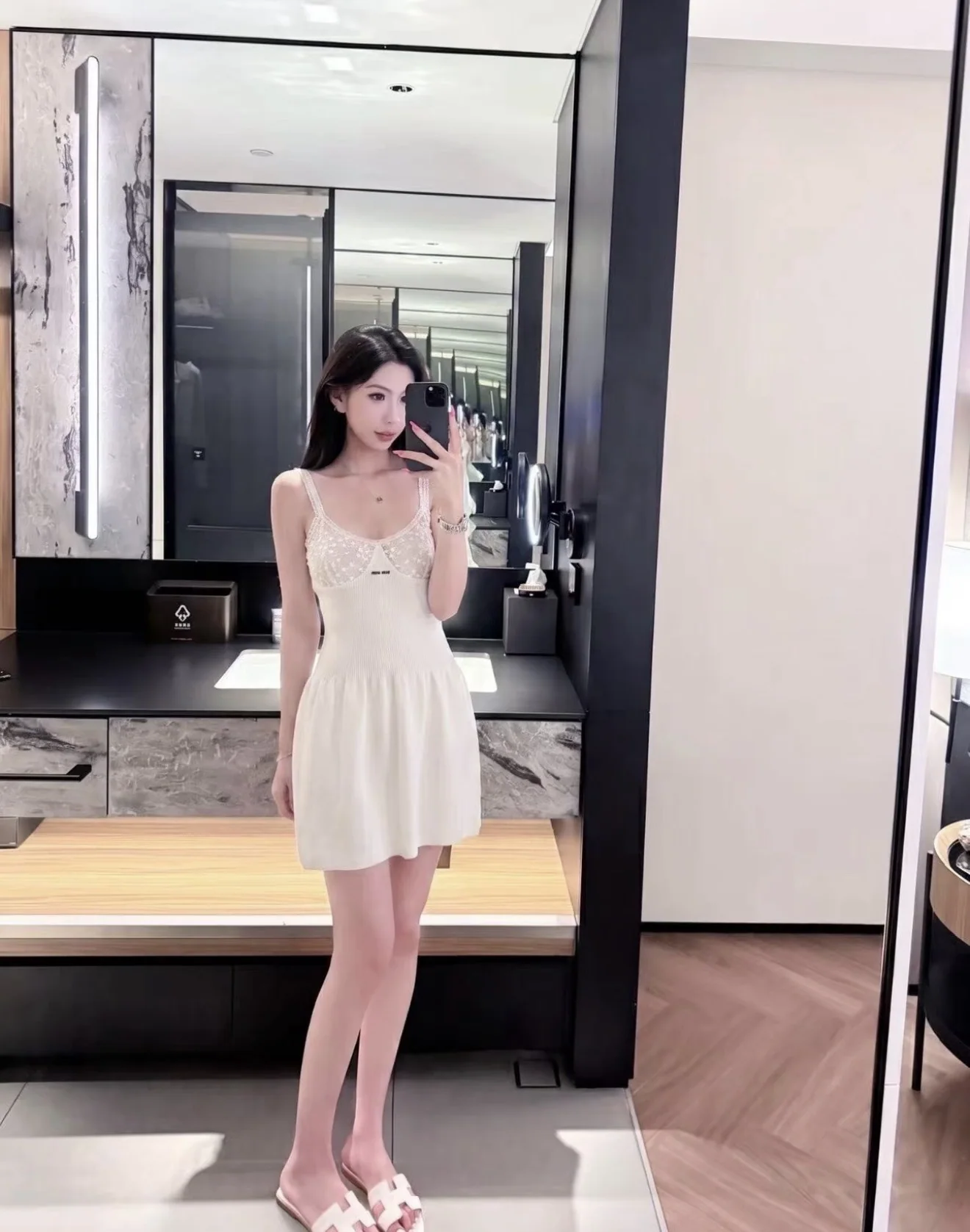 미우미우 레이스 자수 슬립 원피스 상세 이미지 2