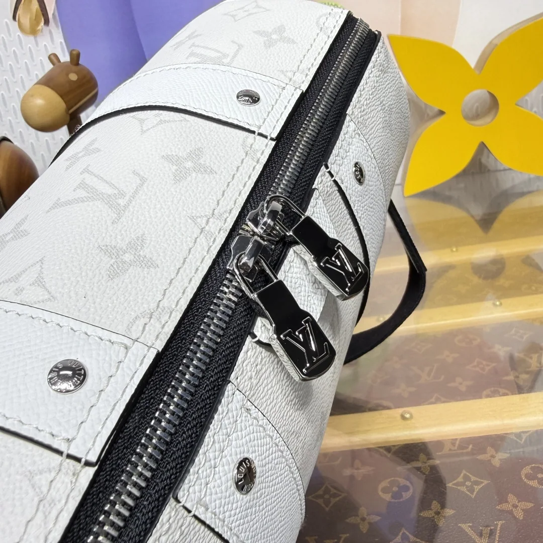 루이비통 화이트 플라워 시티 키폴 가방 M27644 상세 이미지 6