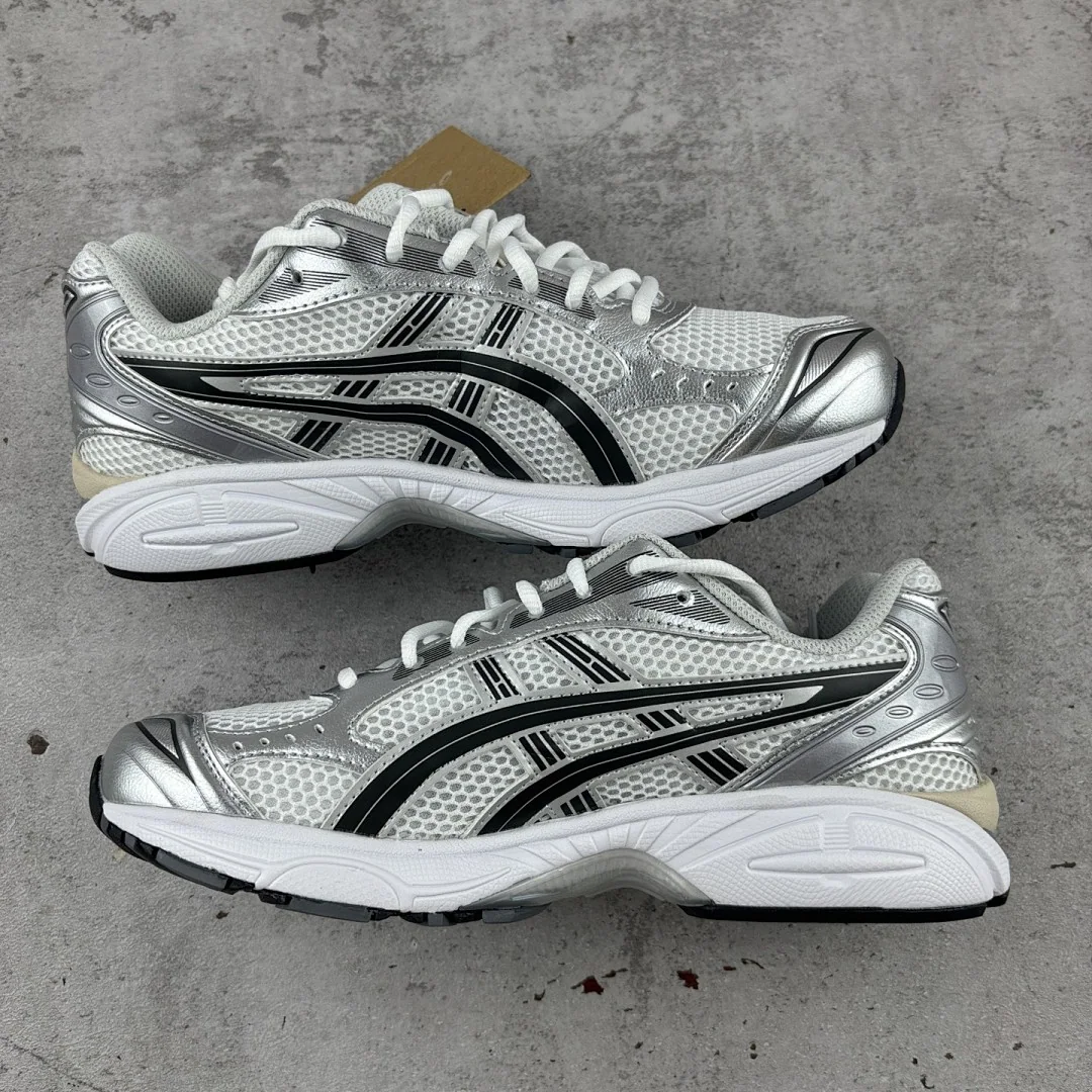 아식스 [TOP] 젤 카야노 14 1203A537-110 200264 Asics Gel-Kayano 14 White Graphite Grey 상세 이미지 2