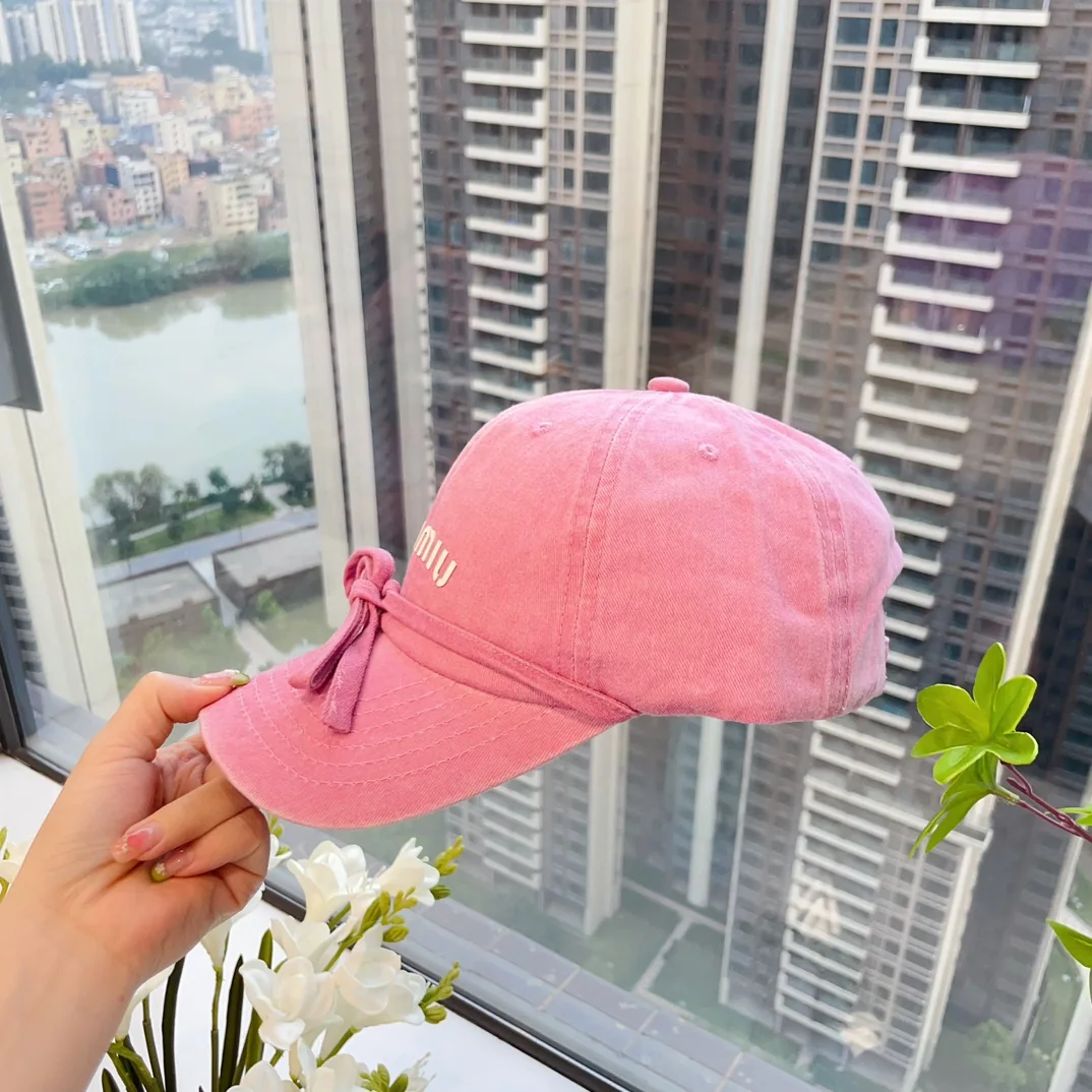 미우미우 모자 81030 Miu Miu Cap 상세 이미지 4