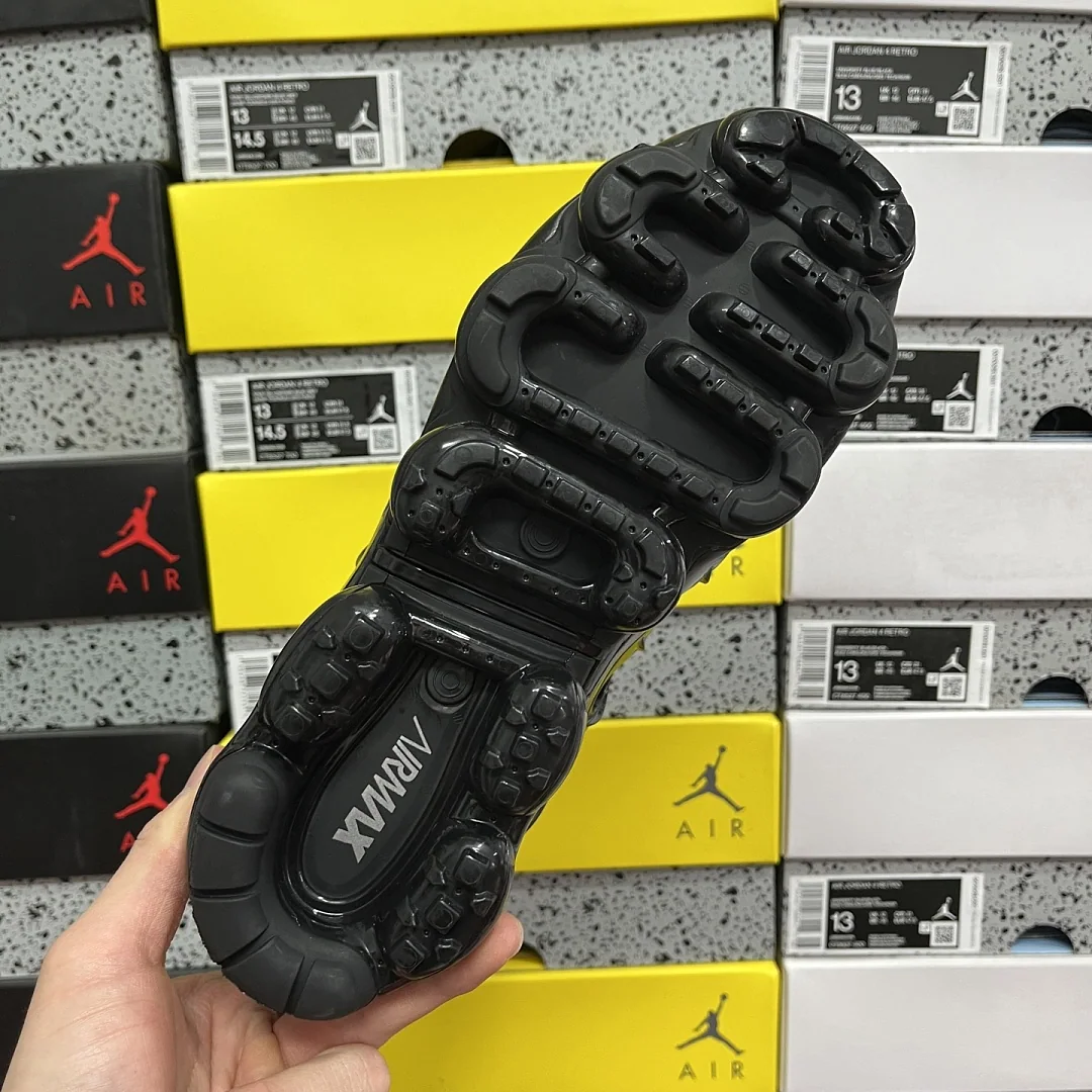 나이키 [OT] 에어 베이퍼맥스 플러스 블랙 골드 DH1063-001 201573 Nike Air VaporMax Plus 상세 이미지 3