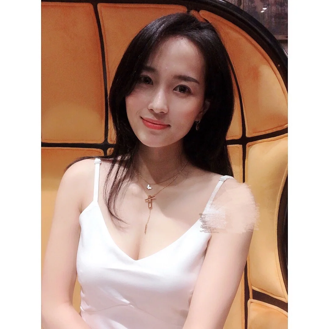 에르메스 피그노즈 리버시블 목걸이 상세 이미지 5