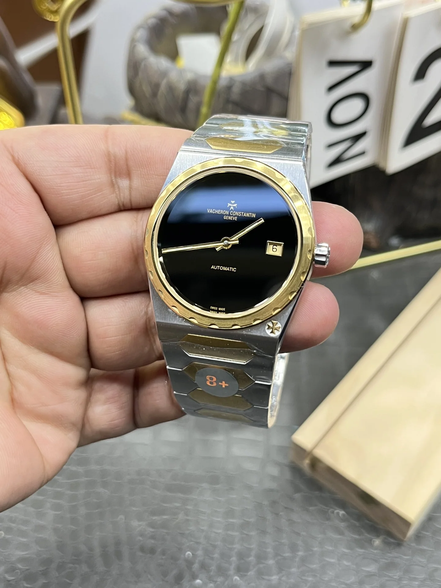 바쉐론콘스탄틴 바쉐론 콘스탄틴 히스토릭 222 2 핸즈 자동 8+ 공장 레플리카 43588 Vacheron Constantin 상세 이미지 2