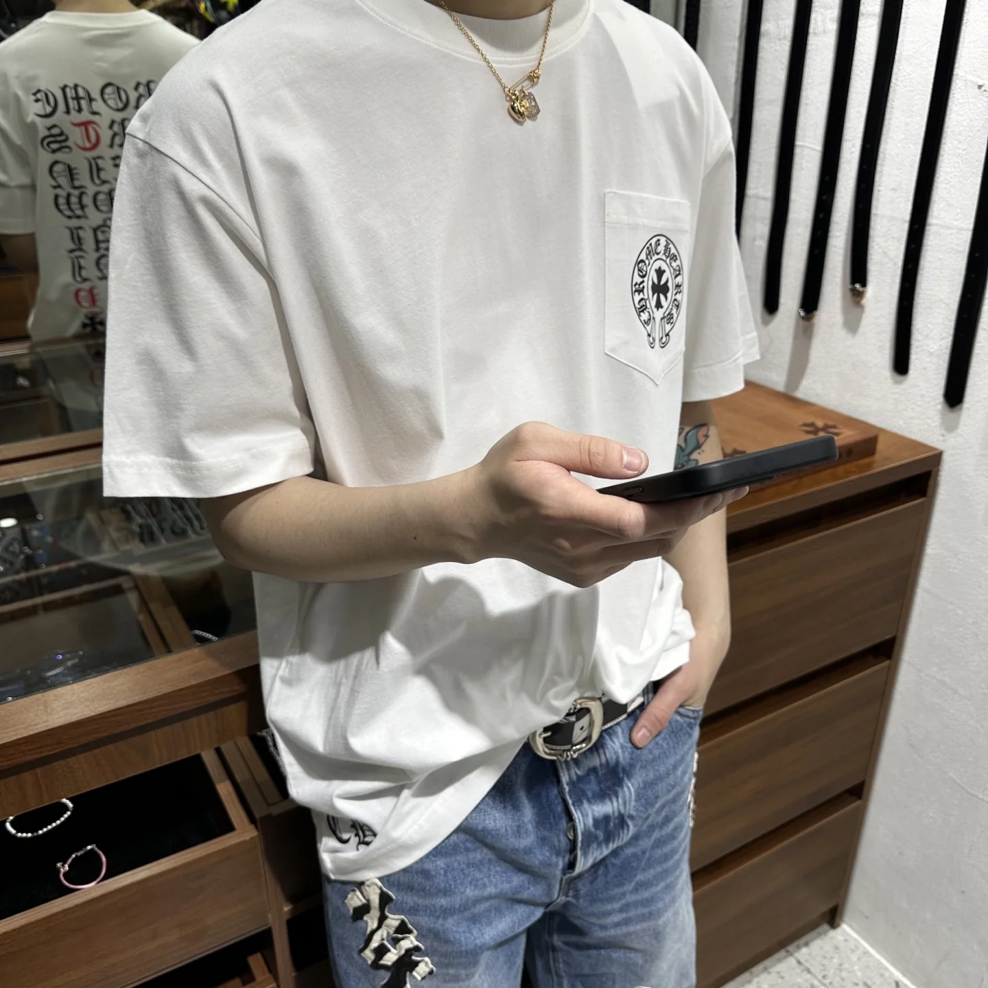 크롬하츠 남성 반팔 티셔츠 상세 이미지 8