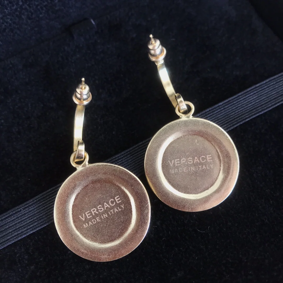 베르사체 귀걸이 63378 Versace Earrings 상세 이미지 7