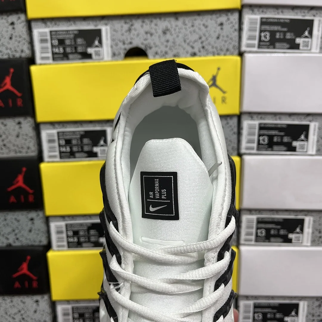 나이키 [OT] 에어 베이퍼맥스 플러스 화이트 블랙 924453-006 201590 Nike Air VaporMax Plus 상세 이미지 5