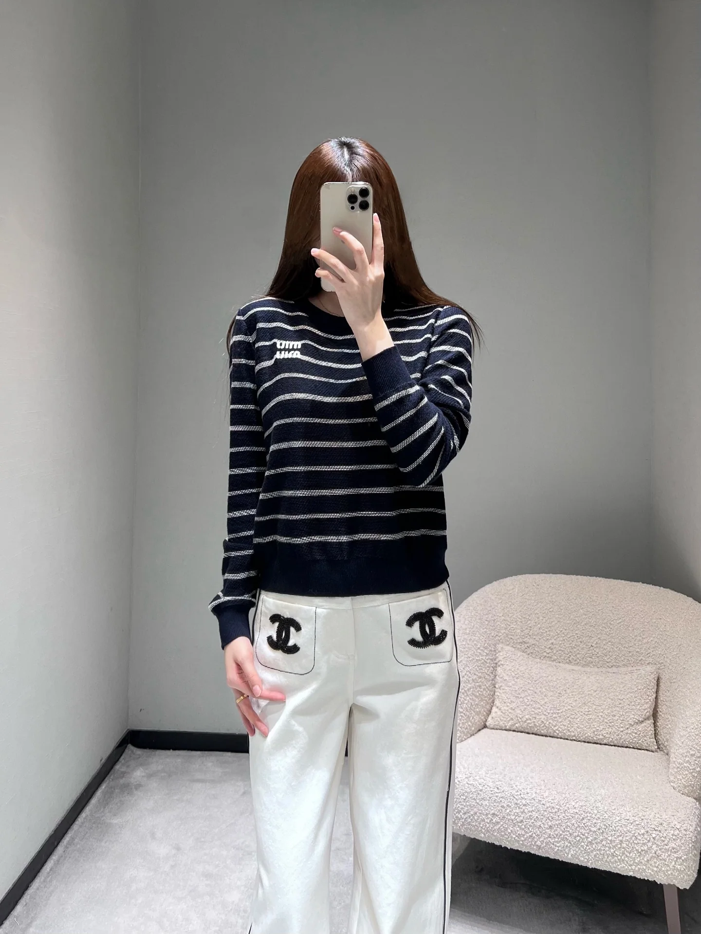 미우미우 26 SS 여성 니트 97285 Miu Miu Knit 상세 이미지 7