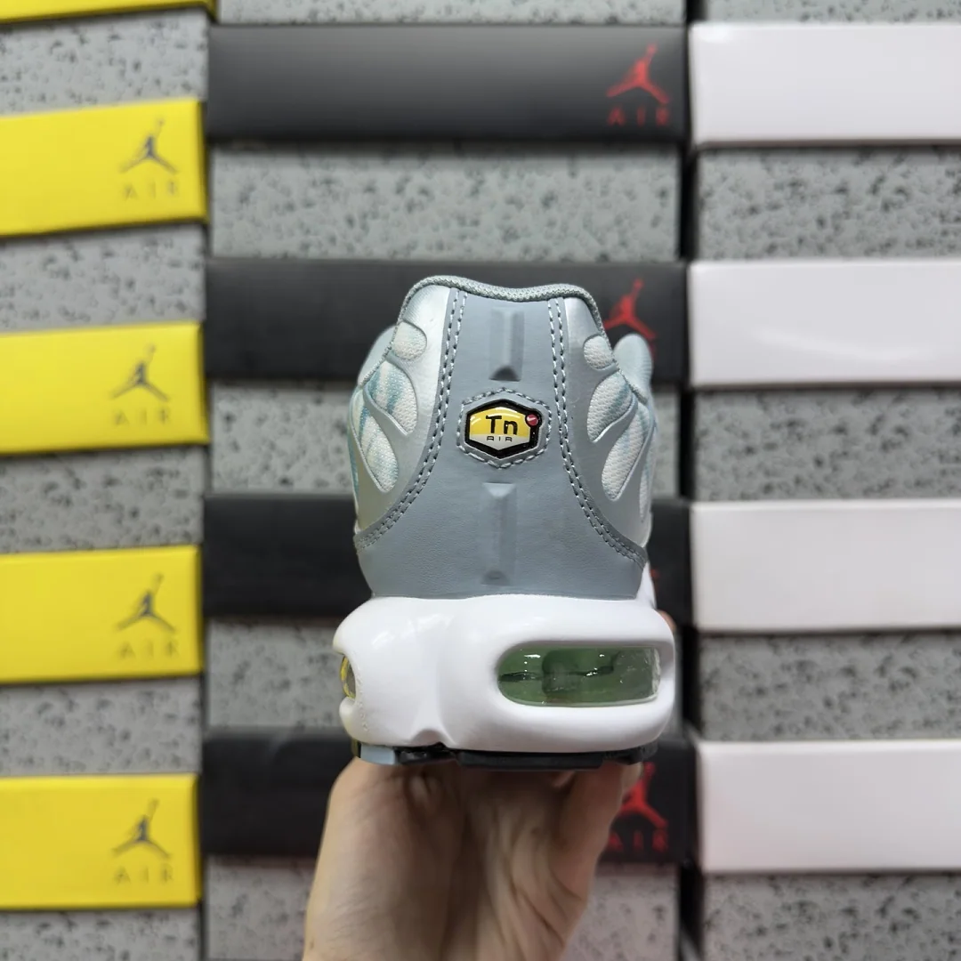나이키 [BD] 에어 맥스 플러스 블루 화이트 FV0394-300 201905 Nike Air Max Plus Origins Waterway 상세 이미지 9