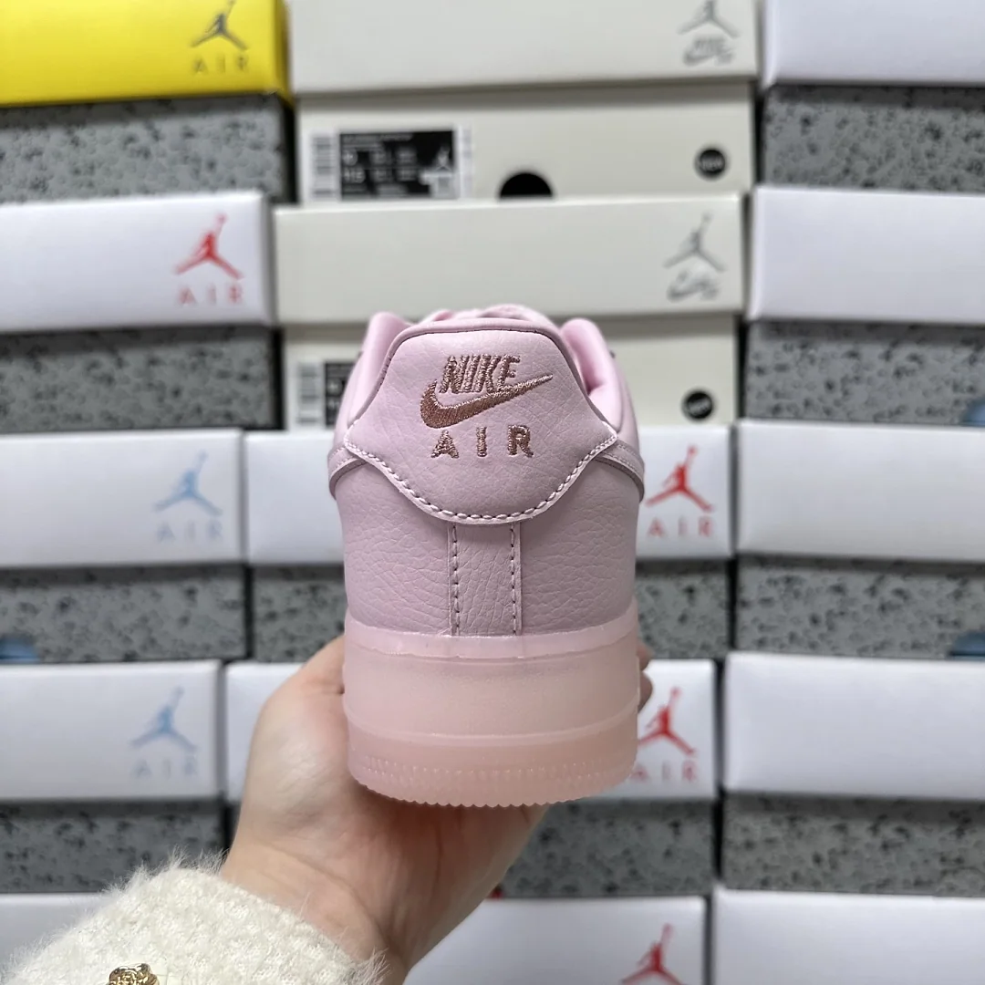 나이키 [XY/PB] 에어 포스 1 로우 CZ8065-600 201730 Nike Air Force 1 Low Drake NOCTA 상세 이미지 3
