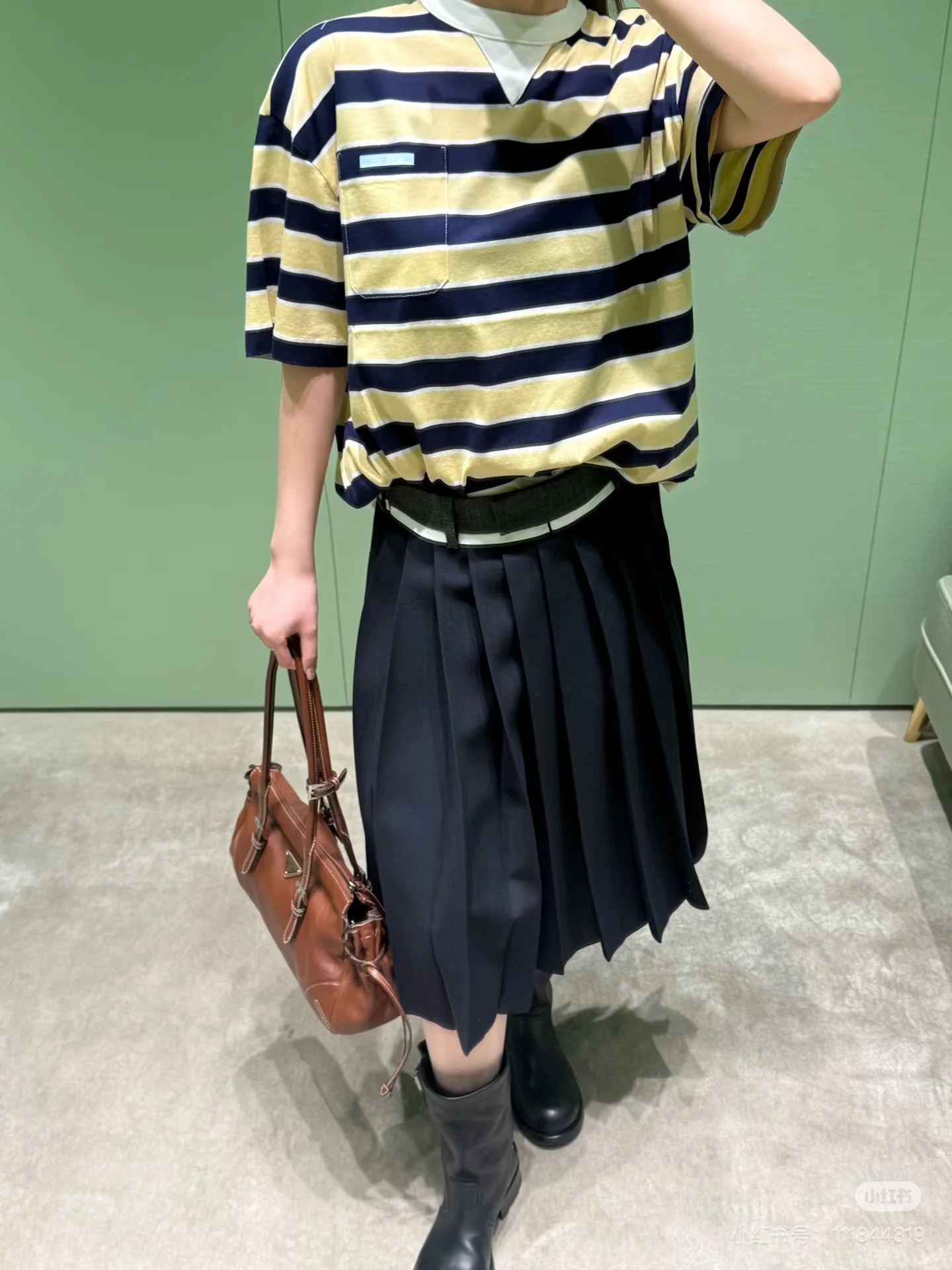프라다 스트라이프 여성 반팔 티셔츠 2026 SS 상세 이미지 8