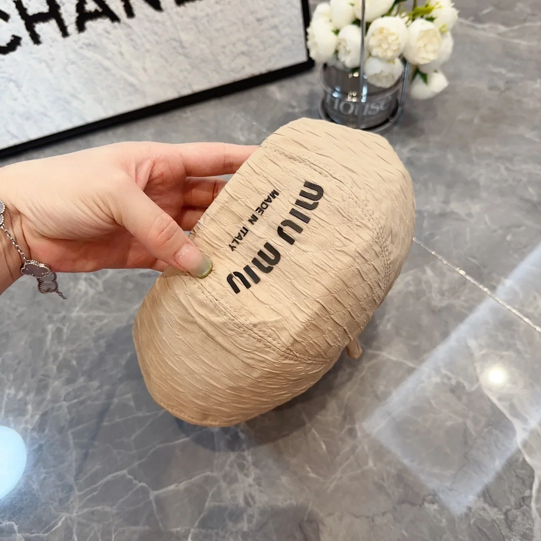 미우미우 모자 81084 Miu Miu Cap 상세 이미지 4