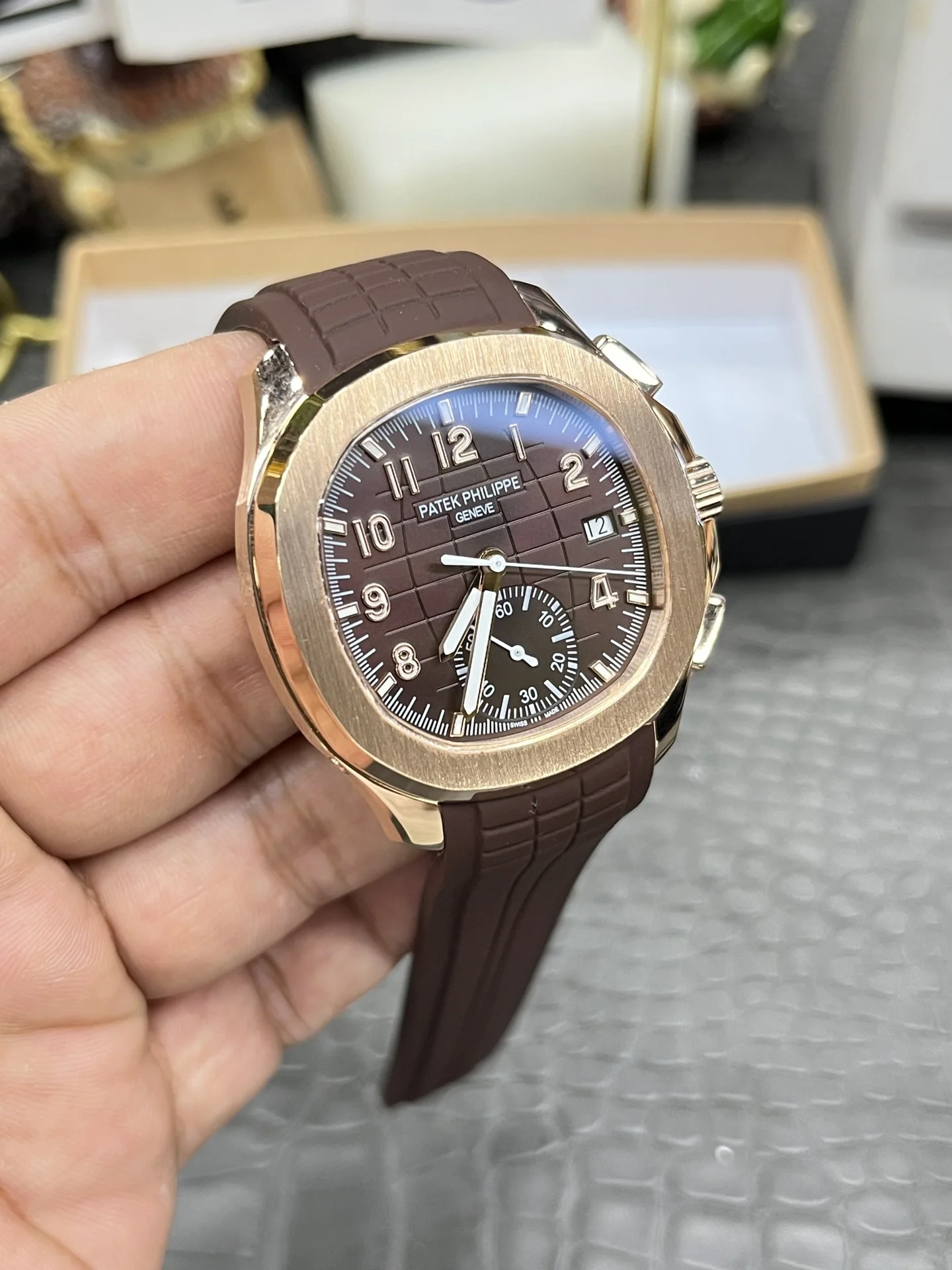 파텍필립 노틸러스 5968 크로노그래프 자동 레플리카 44004 Patek Philippe 상세 이미지 4