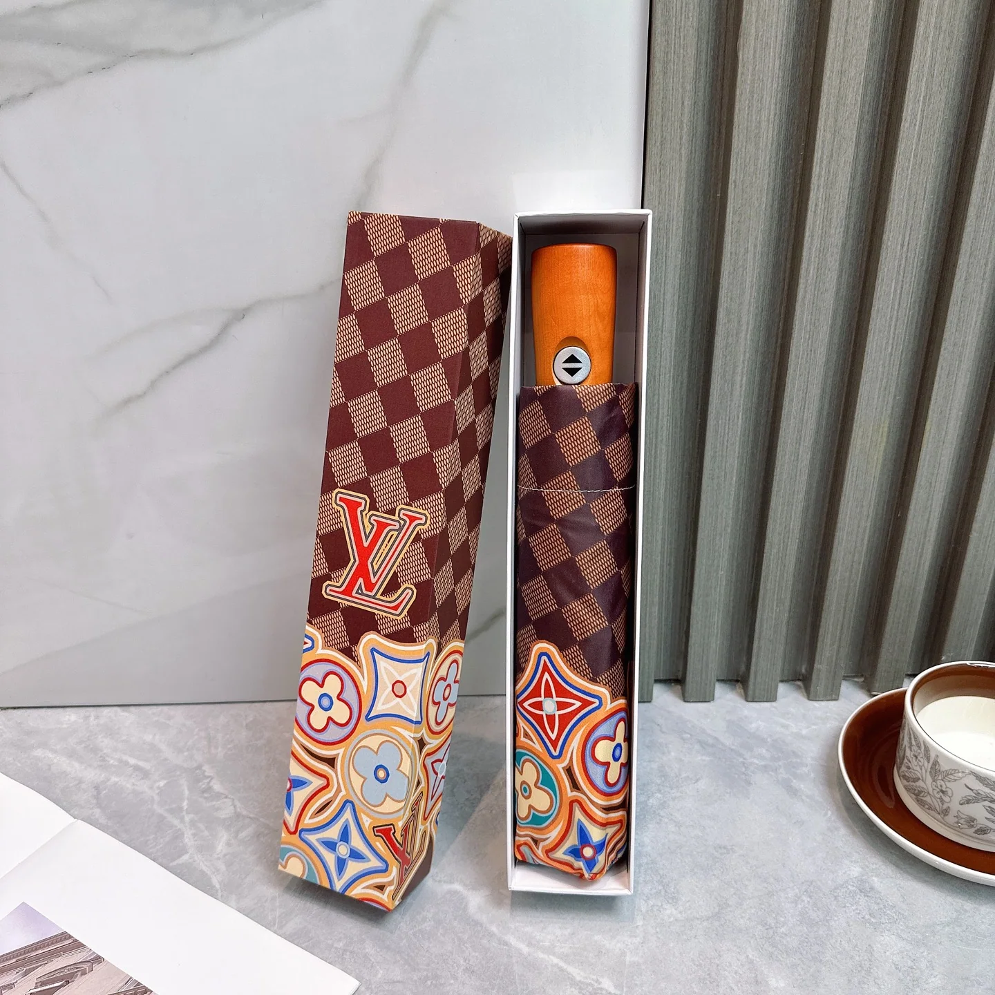 루이비통 3 단 완전자동 접이식 자외선 차단 우산 85780