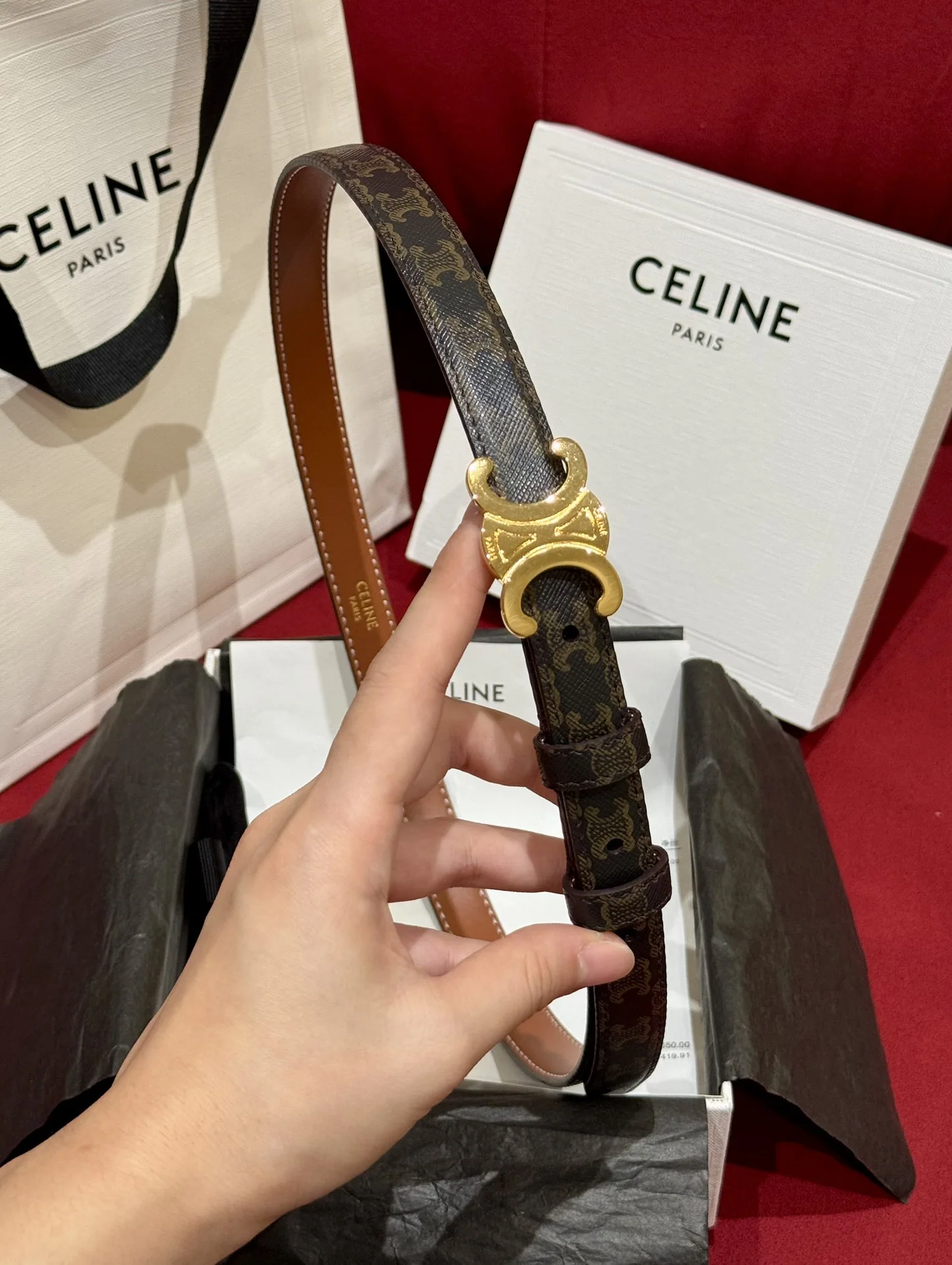 셀린느 트리옴프 양면 카프스킨 벨트 상세 이미지 3