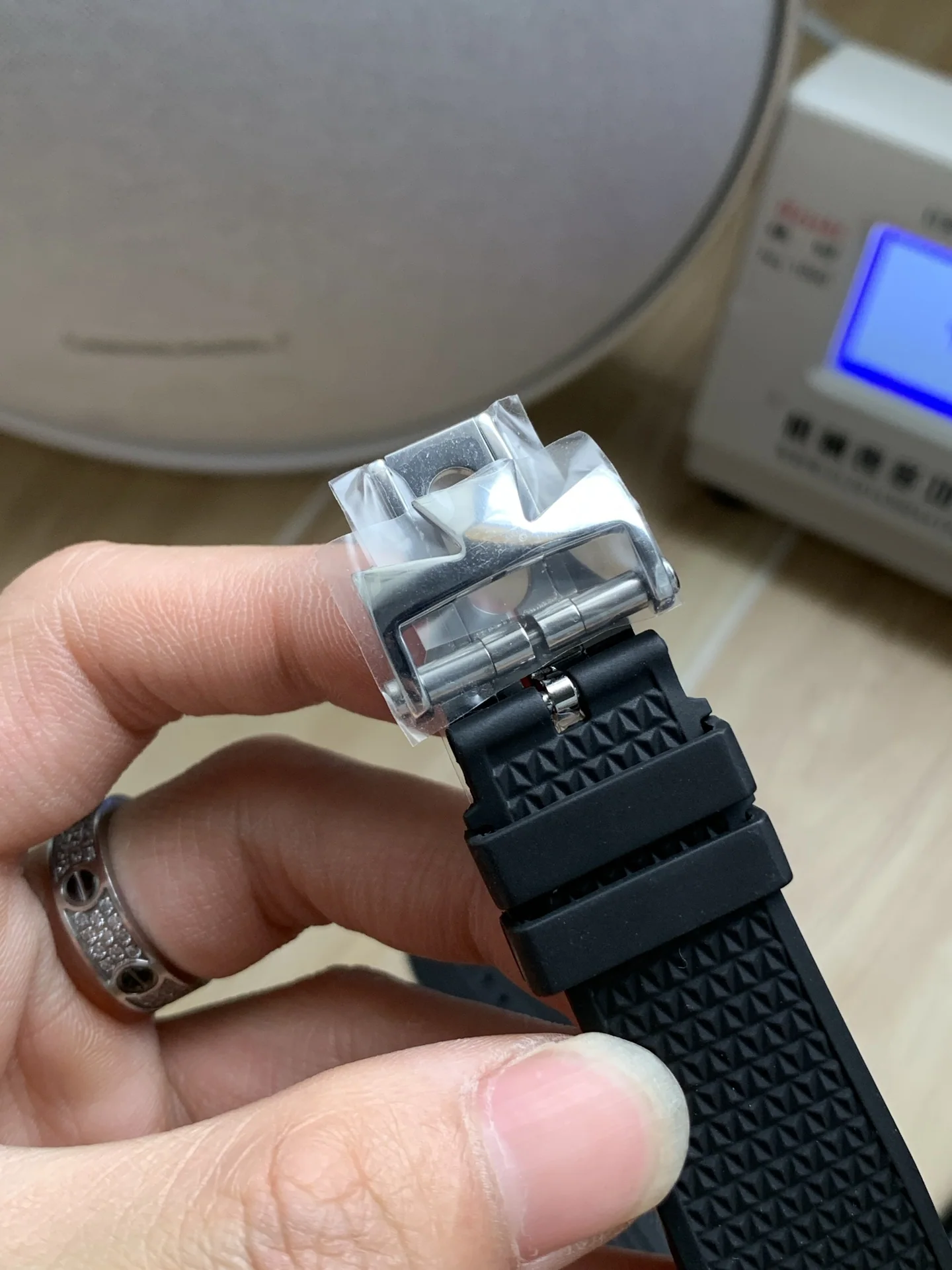 바쉐론콘스탄틴 오버시즈 멀티펑션 시계 42MM7920 V 상세 이미지 5