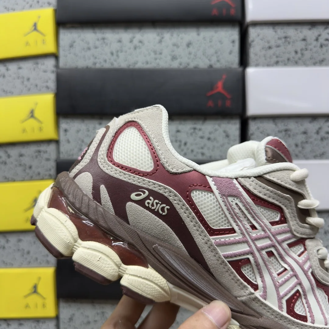 아식스 [WZ] 젤 NYC 1203A788-100 200469 Asics Gel-NYC Cream Sweet Pink 상세 이미지 6