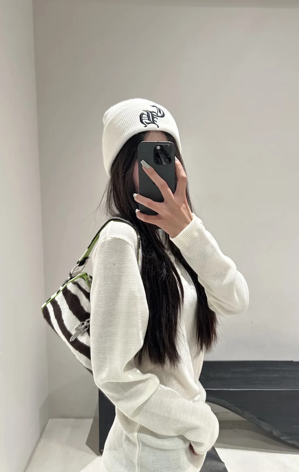 크롬하츠 레이즈 그린제브라 치킨너겟 가방 상세 이미지 10