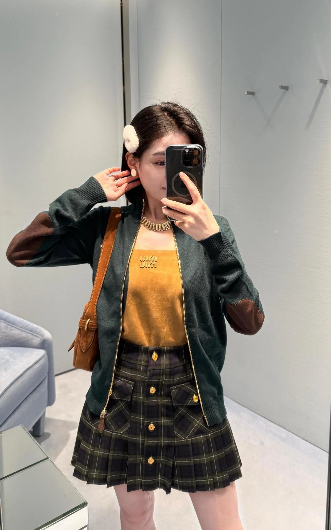 미우미우 클립온 귀걸이 상세 이미지 2