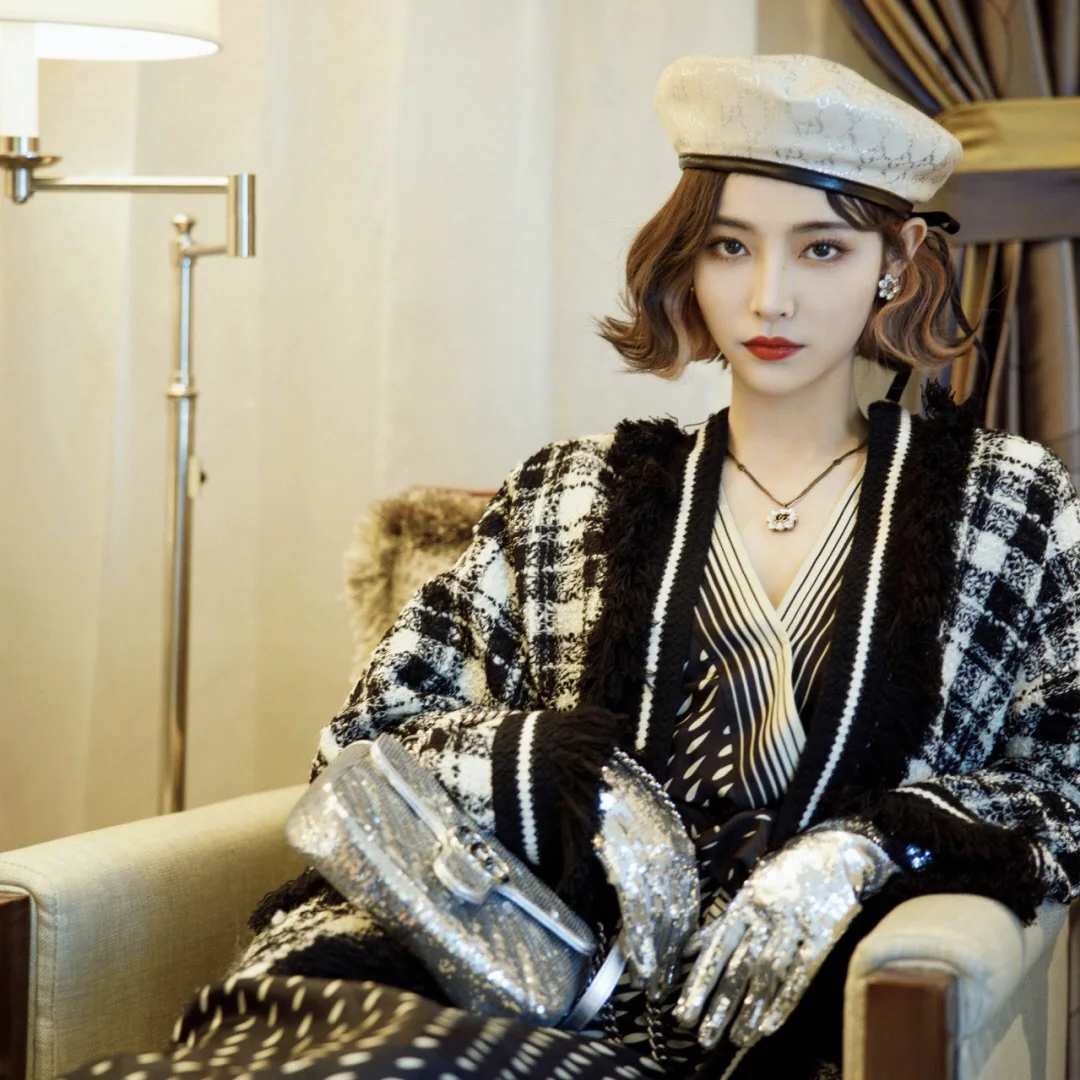 구찌 더블 G 라인스톤 클립온 귀걸이 상세 이미지 4