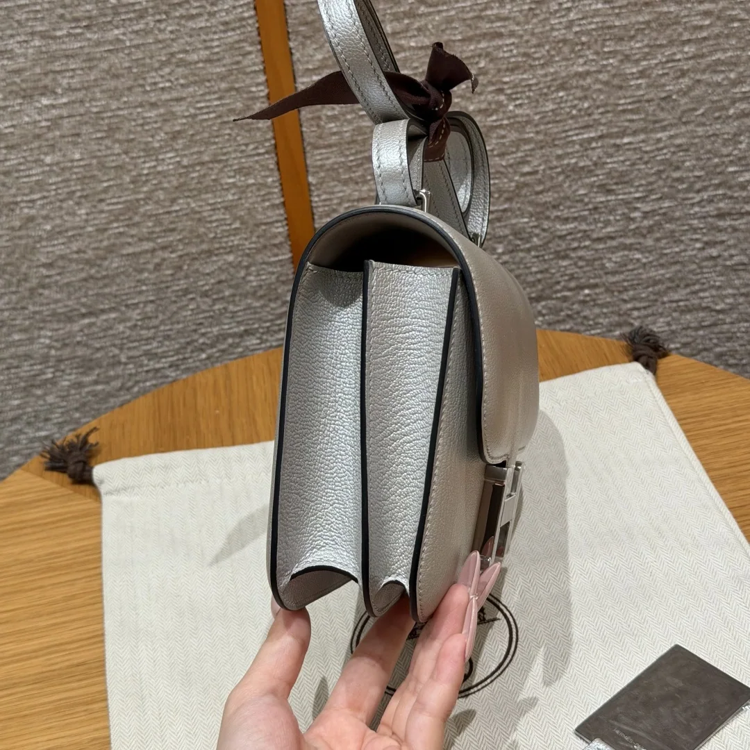 에르메스 콘스턴스 미니 클러치 가방 상세 이미지 2