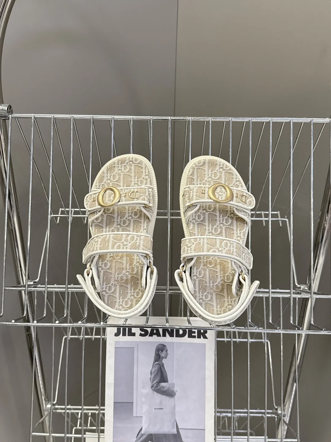 디올 벨크로 메시 샌들 상세 이미지 6