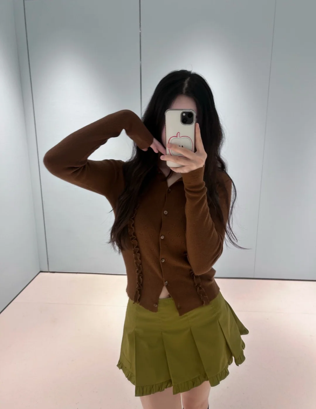 미우미우 프릴 트림 실크 캐시미어 가디건 상세 이미지 2