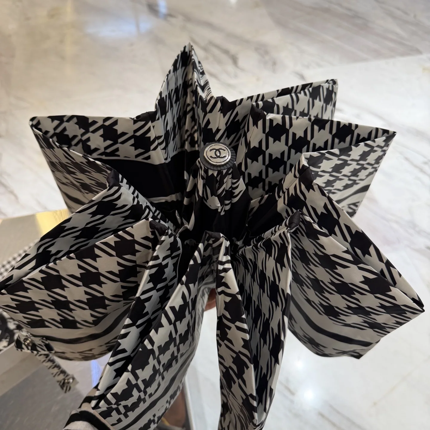 샤넬 우산 85422 Chanel Umbrella 상세 이미지 6