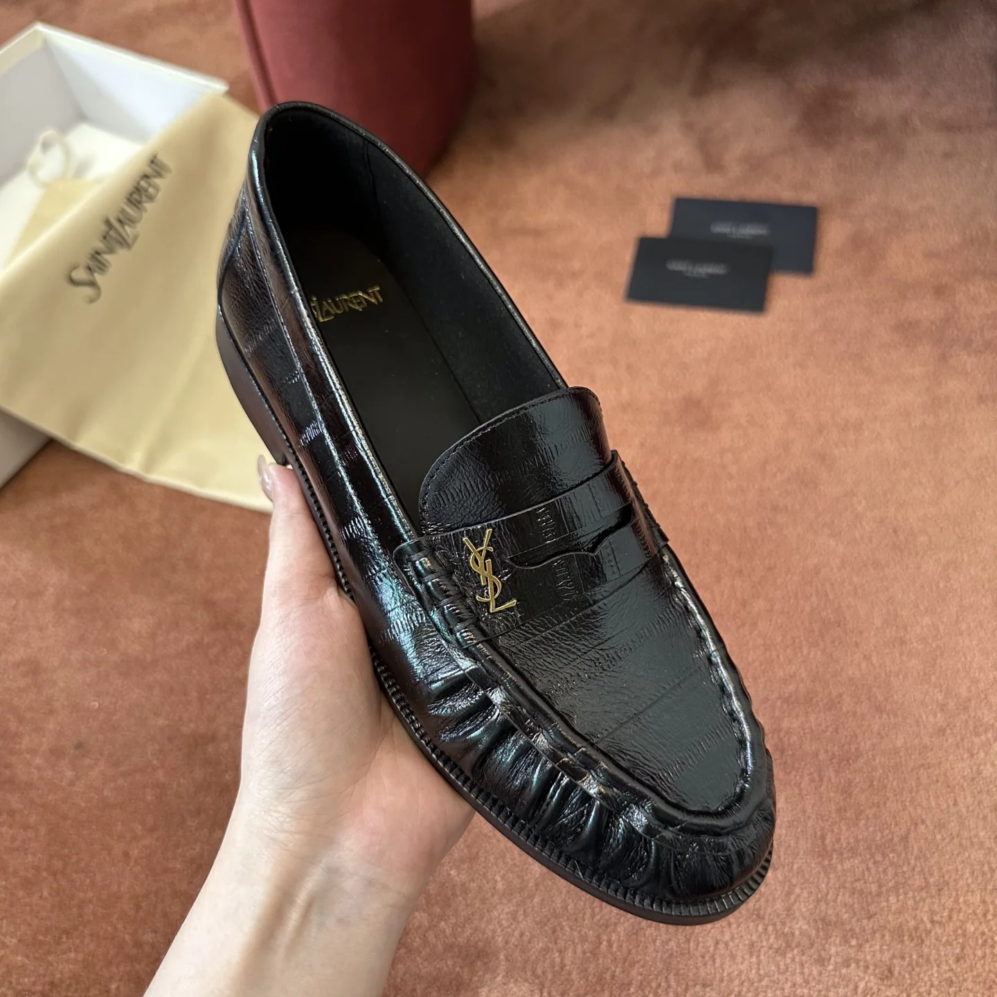 생로랑 YSL 앞코 덮인 뮬 슬리퍼 상세 이미지 3