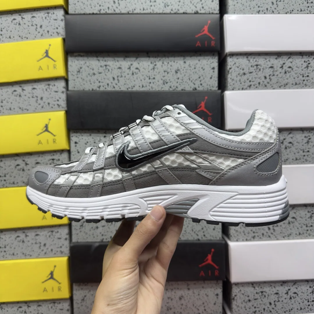 나이키 [PE] P 6000 IR2004-100 201744 Nike P-6000 White Metallic Cool Grey Black 상세 이미지 6