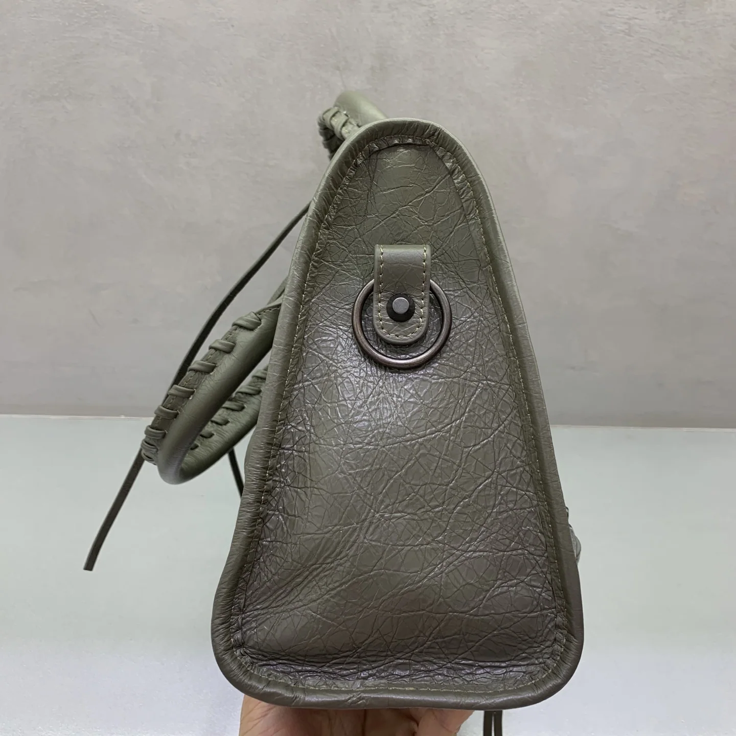 발렌시아가 르 시티 가방 상세 이미지 3