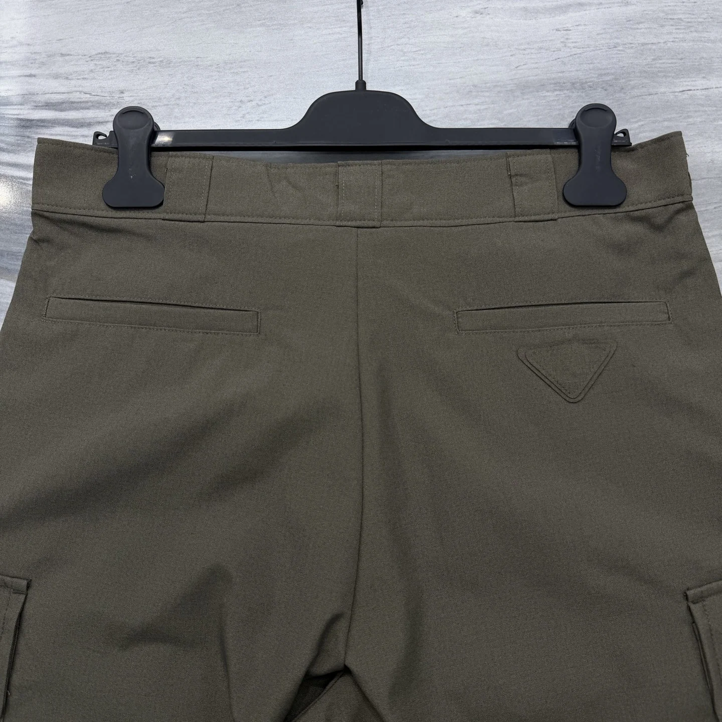 프라다 모헤어 울 버뮤다 카고 반바지 상세 이미지 6