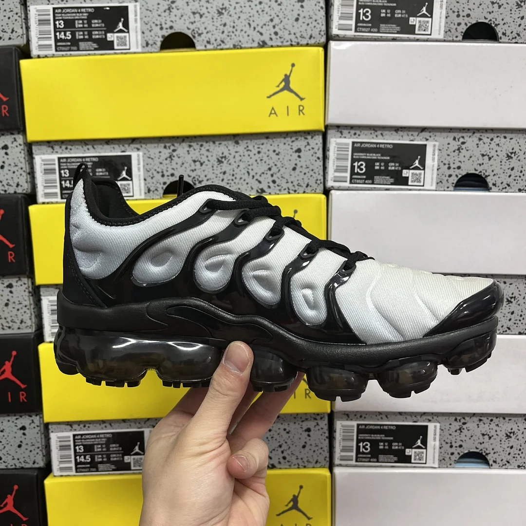 나이키 [OT] 에어 베이퍼맥스 플러스 화이트 블랙 AO4550-008 201588 Nike Air VaporMax Plus 상세 이미지 8