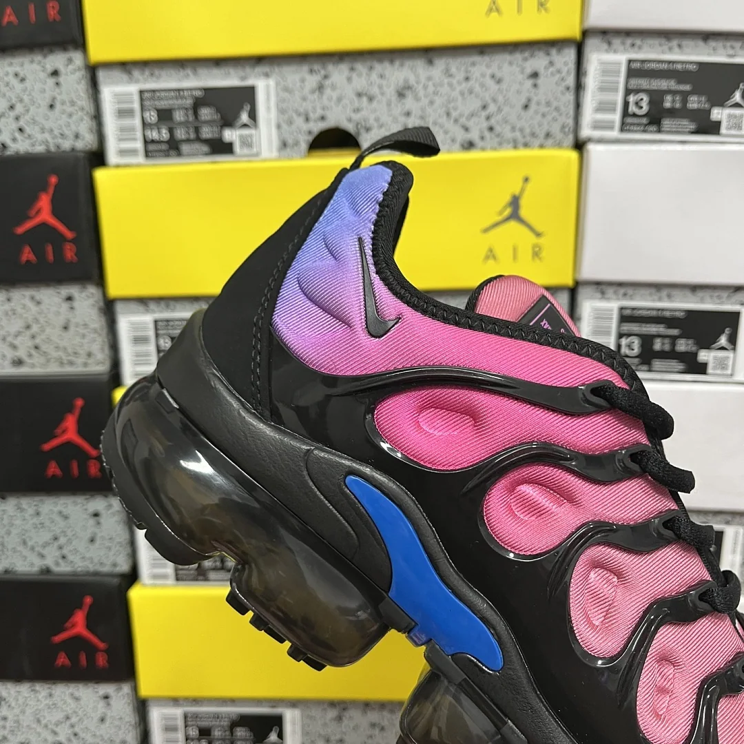 나이키 [OT] 에어 베이퍼맥스 플러스 AO4550-001 201586 Nike Air VaporMax Plus Black Team Red 상세 이미지 7