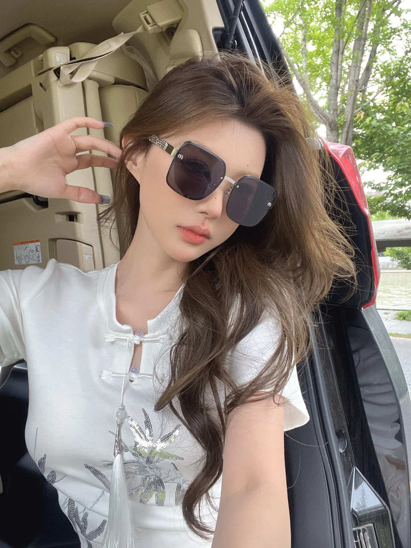 미우미우 스파클링 큐빅 장식 선글라스 상세 이미지 8