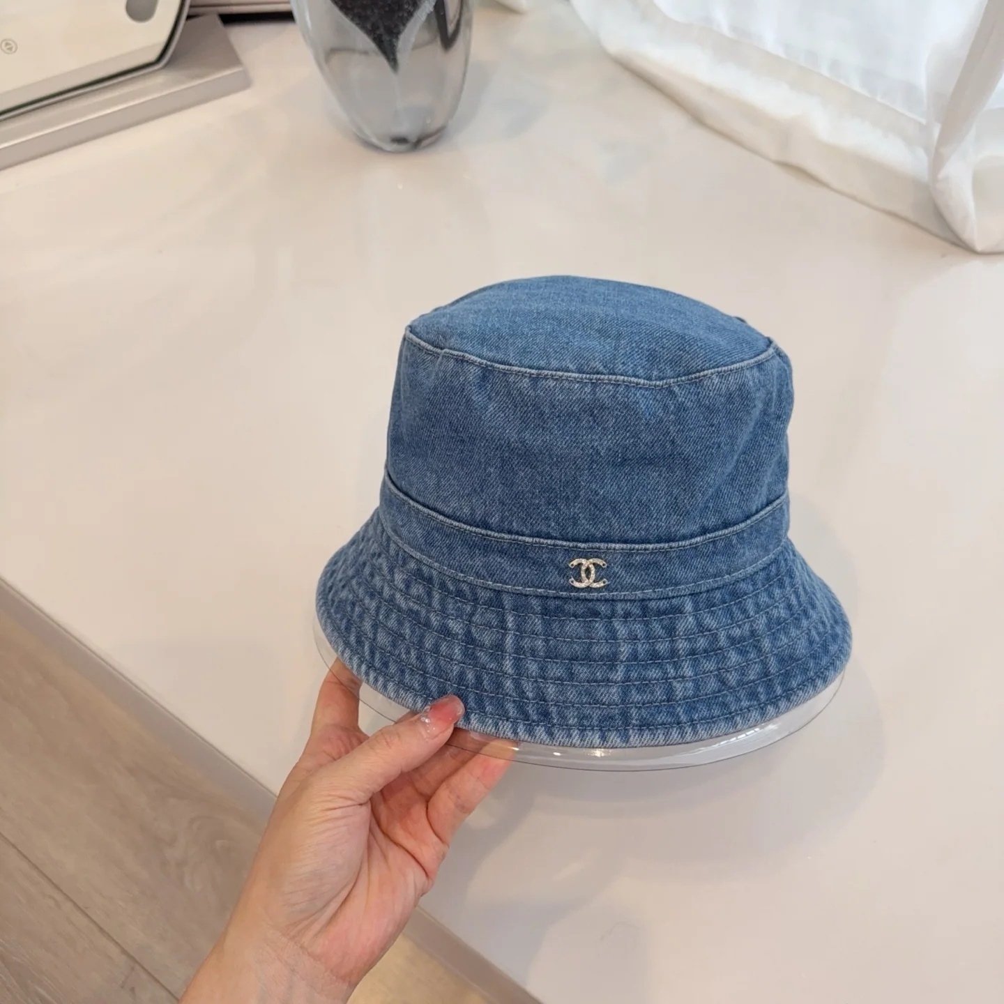 샤넬 데님 야구모자 및 버킷햇 컬렉션 모자 상세 이미지 3