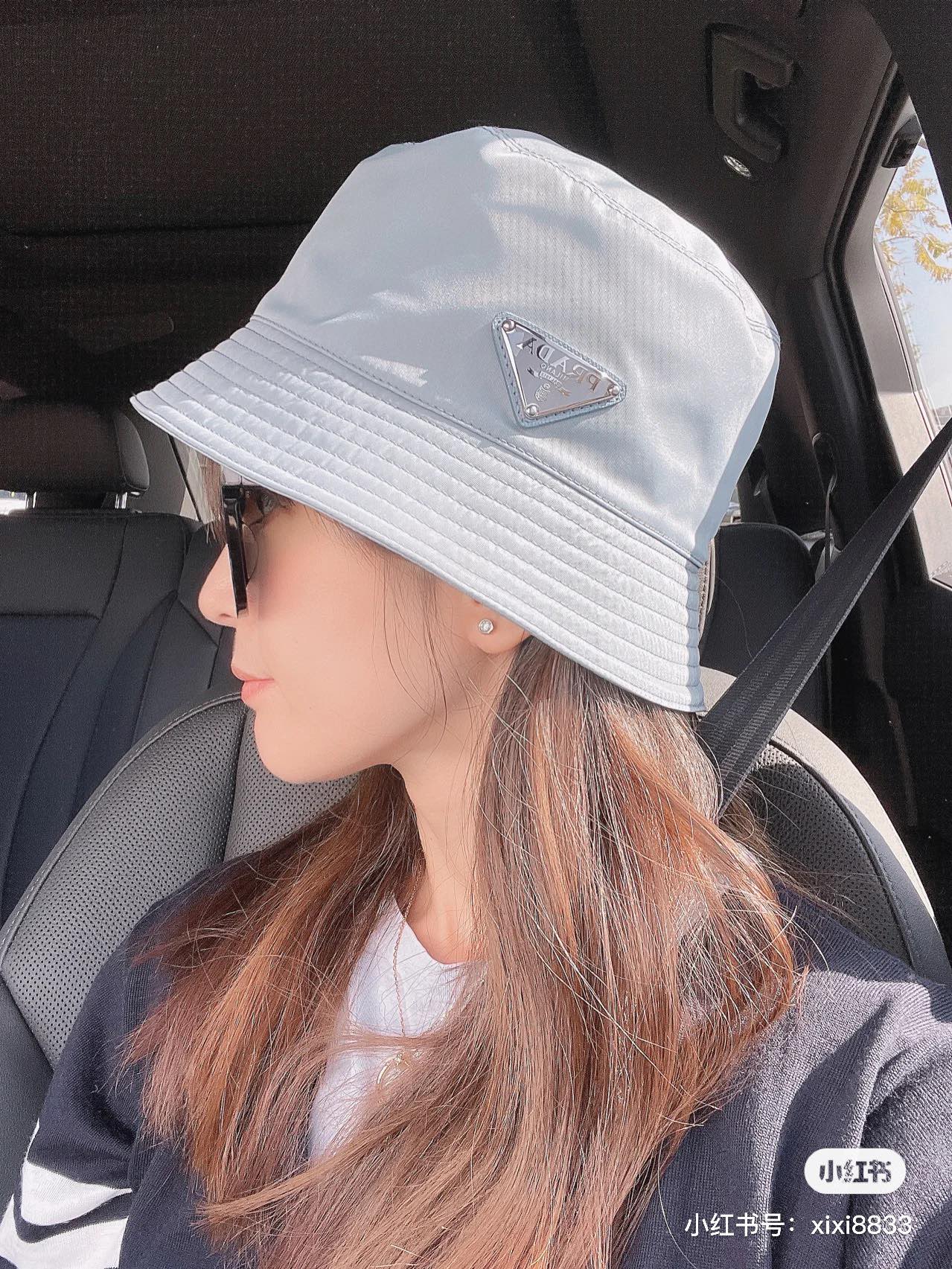 프라다 재활용 나일론 버킷 햇 모자 상세 이미지 1