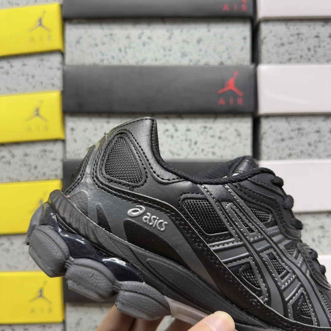 아식스 [WZ] 젤 NYC 1203A280-003 200462 Asics Gel-NYC Black 상세 이미지 3