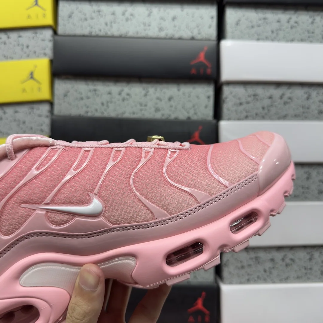 나이키 [DF] 에어 맥스 플러스 DH0155-600 201757 Nike Air Max Plus City ATL 상세 이미지 2