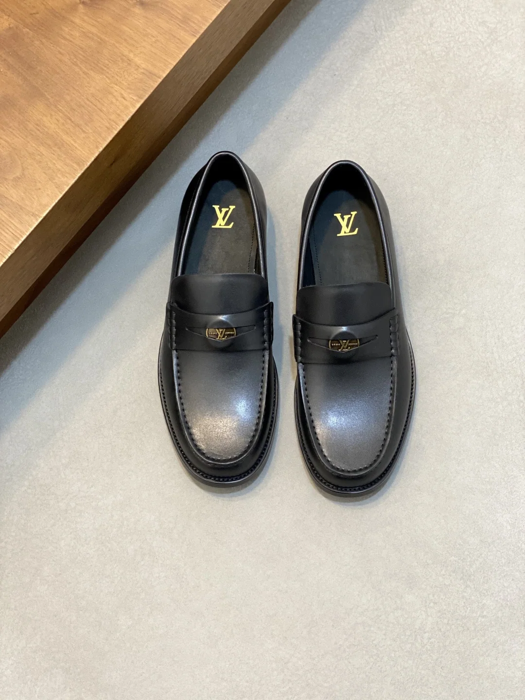 루이비통 LV 메이저 로퍼 152060