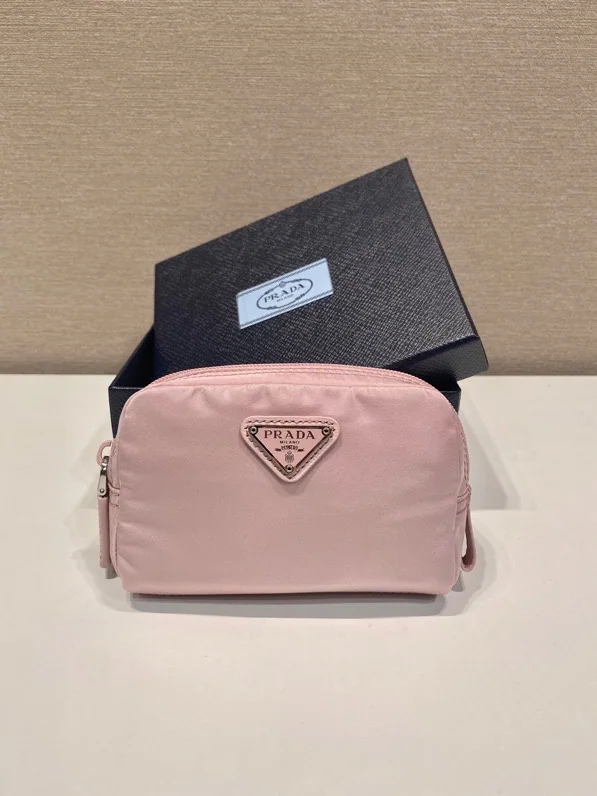 프라다 리나일론 미니 클러치백 1NA339 67618
