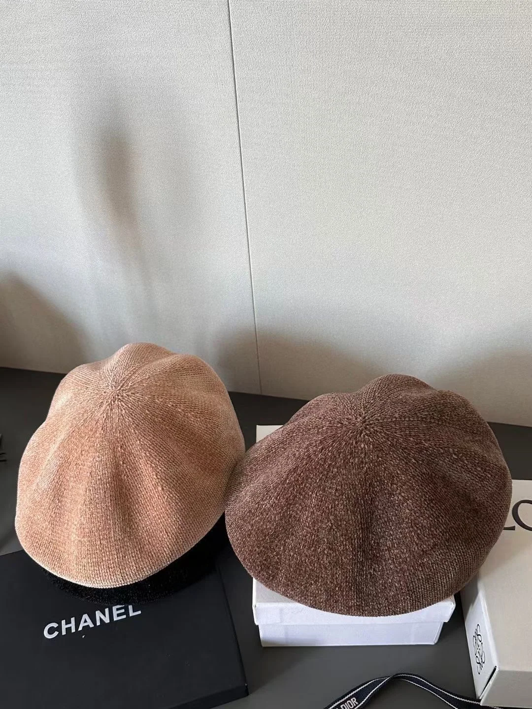 프라다 단색 캡 상세 이미지 6