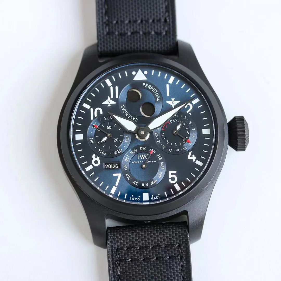 IWC 빅 파일럿 퍼페추얼 캘린더 시계 42507