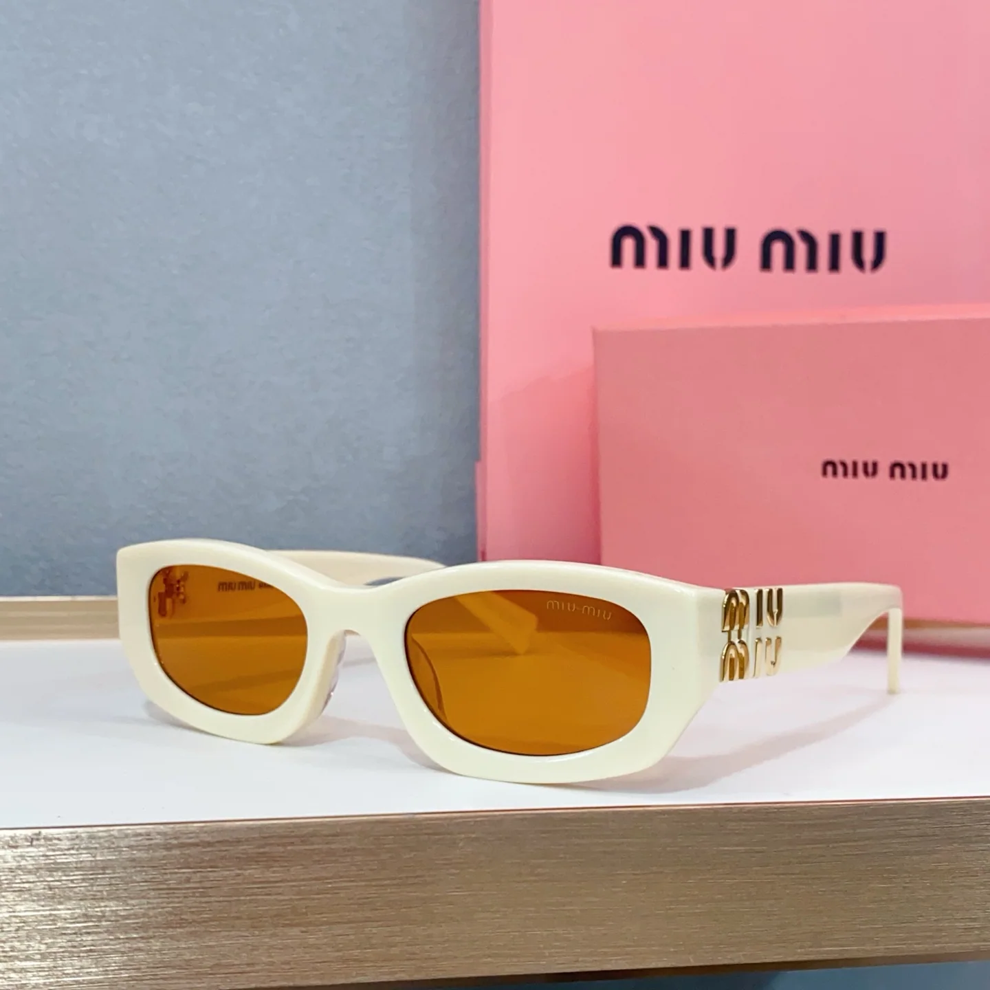 미우미우 선글라스 MU 04 UV 상세 이미지 6