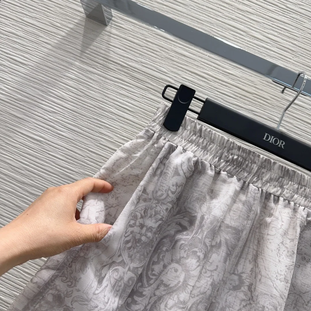 디올 여성 린넨 반바지 세트 상세 이미지 6