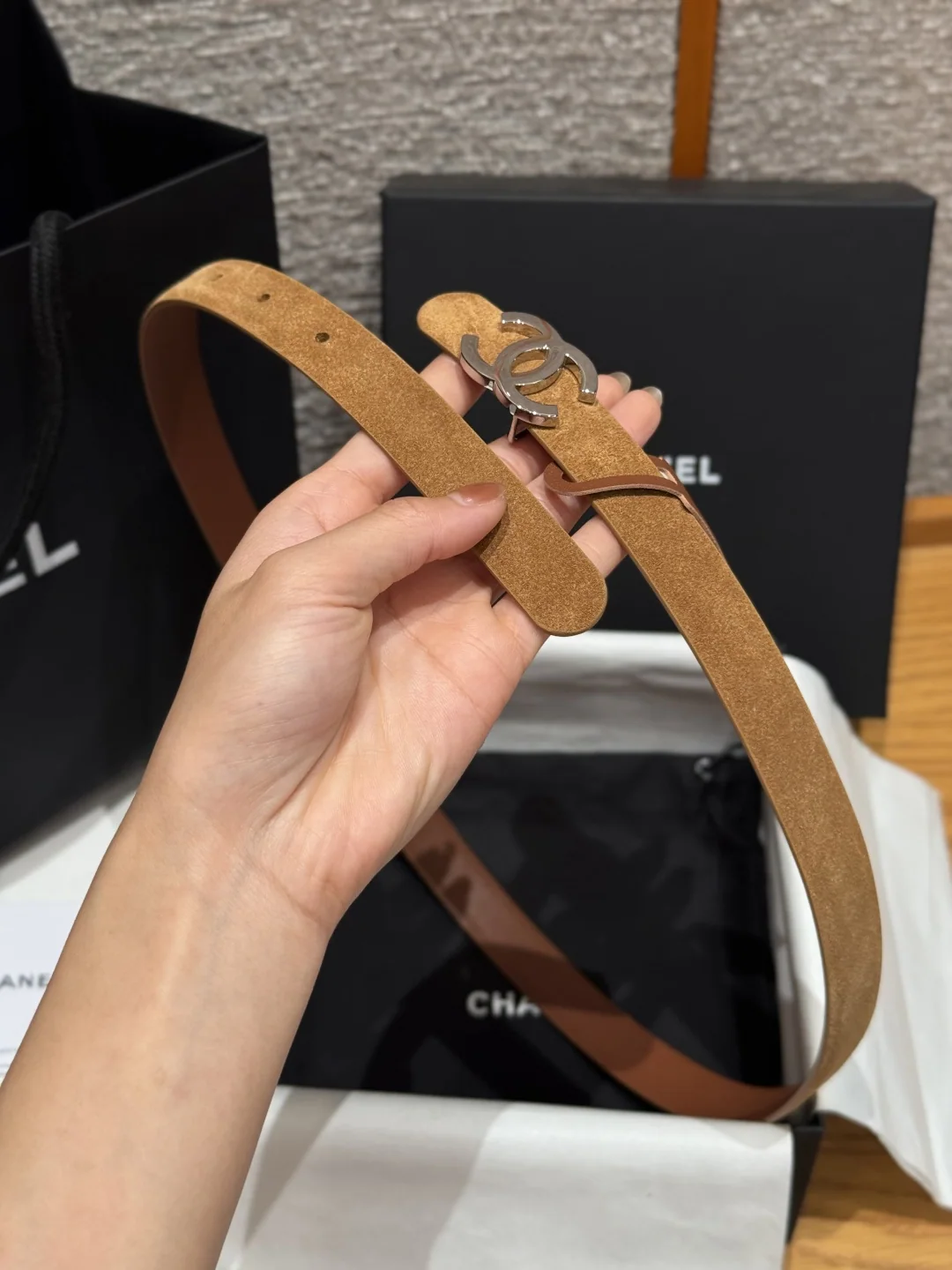 샤넬 양면 카프스킨 더블 C 벨트 상세 이미지 3