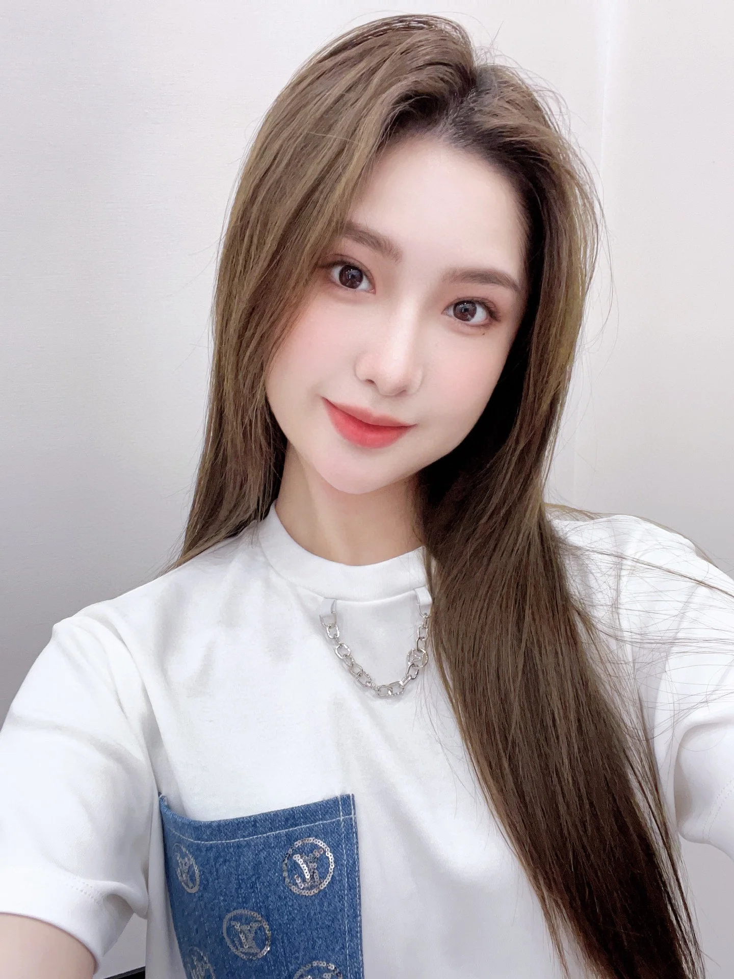 루이비통 컬러 블록 포켓 여성 반팔 티셔츠 상세 이미지 6