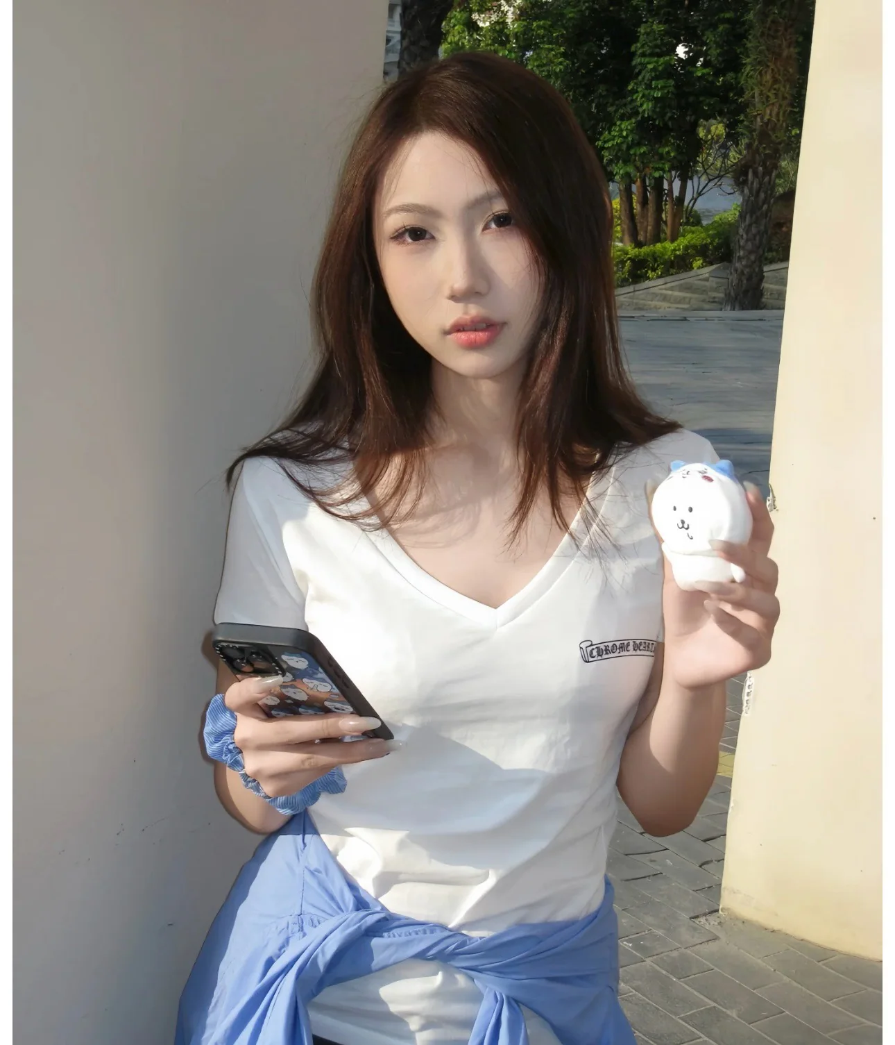 크롬하츠 여성 V넥 슬림핏 반팔 티셔츠 상세 이미지 5