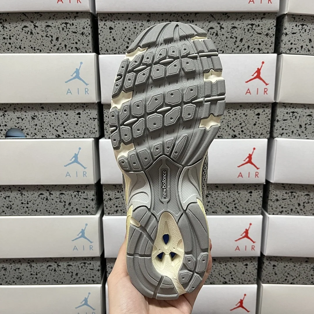 뉴발란스 [XY] 740v2 U740AR2 202065 New Balance 740v2 상세 이미지 4