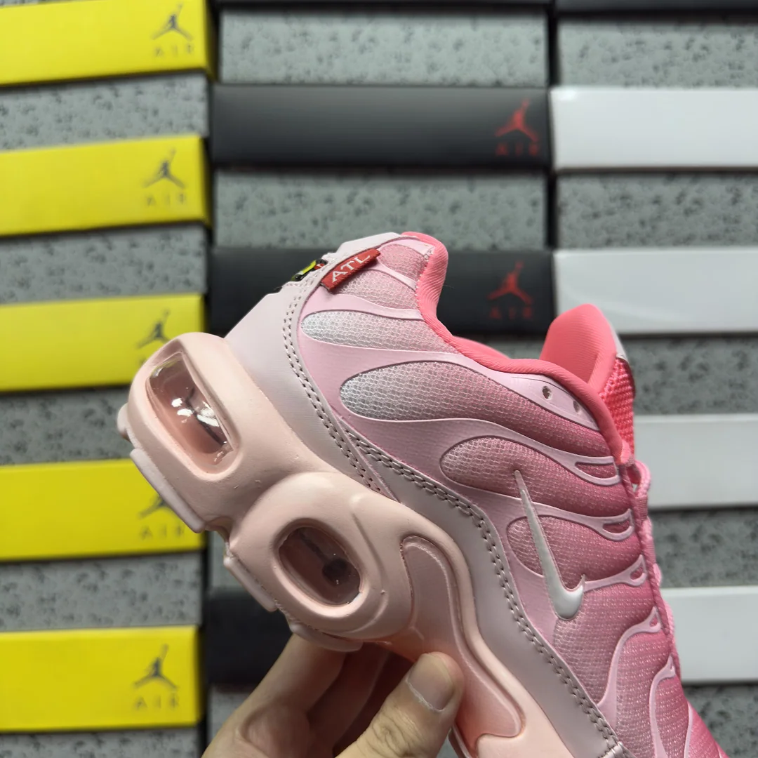 나이키 [BD] 에어 맥스 플러스 FV0393-001 201847 Nike Air Max Plus 상세 이미지 3